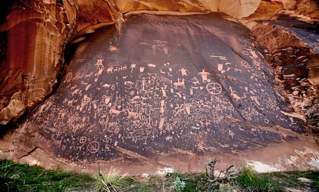Newspaper Rock