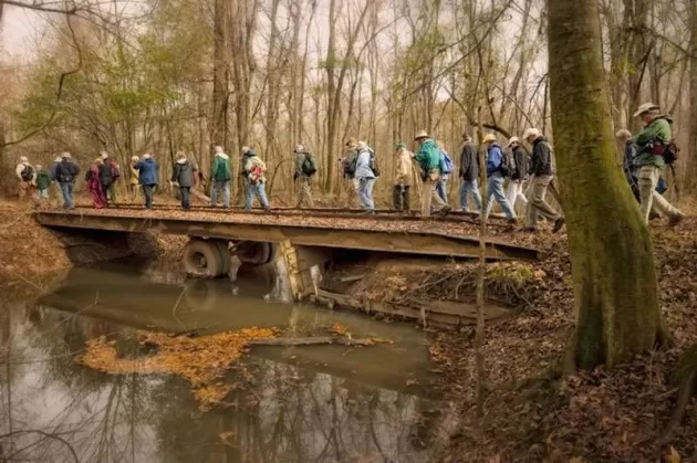Bates Ferry Trailhead