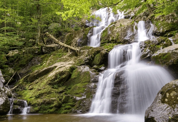 Dark Hollow Falls