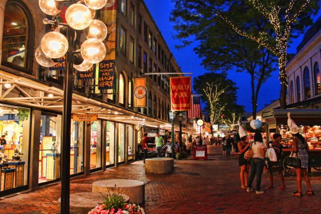Faneuil Hall Marketplace