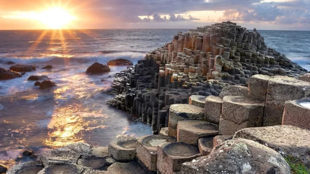 Giant’s Causeway (United Kingdom)