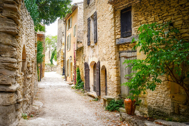 Gordes