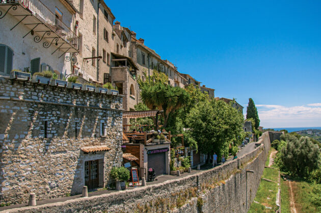 Gordes