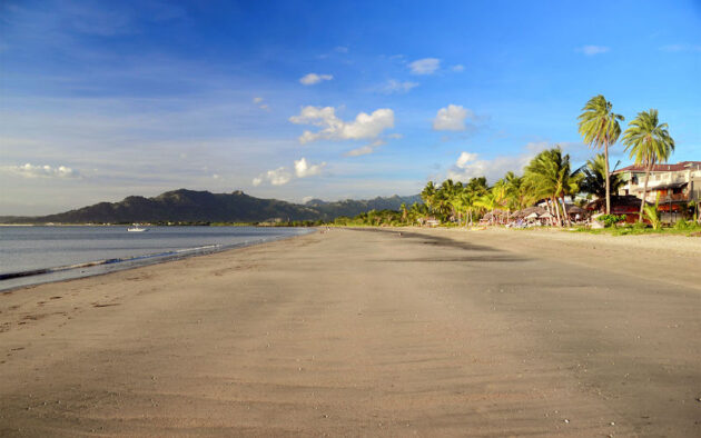 Wailoaloa Beach