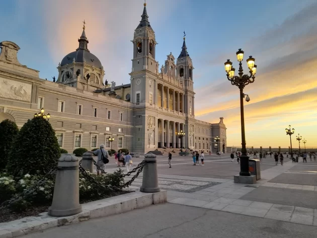 Catedral de Santa María la Real de la Almudena