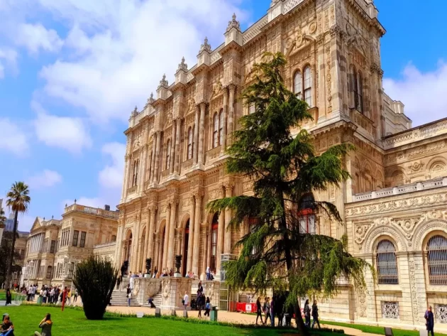 Dolmabahçe Palace