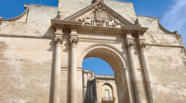 Porta Napoli