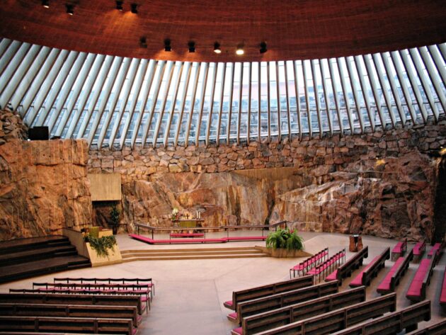 Temppeliaukio Church