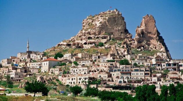 Uchisar Castle