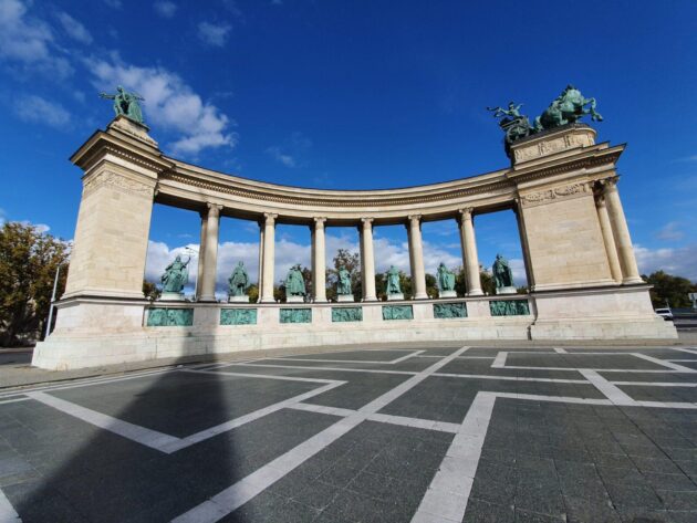 Heroes' Square