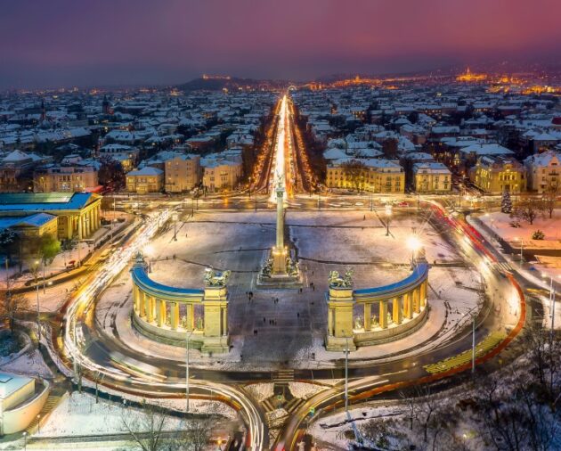 Heroes' Square