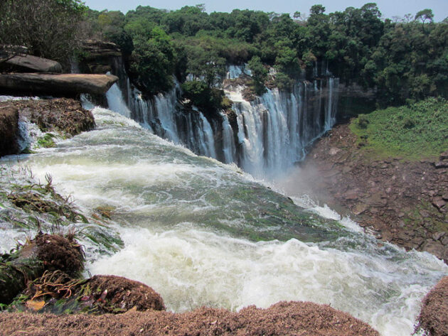 Kalandula Falls