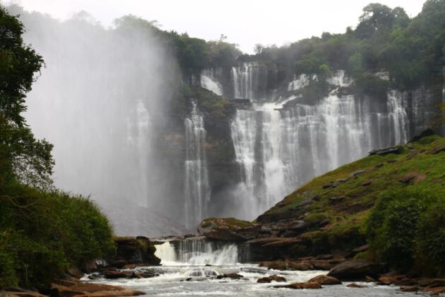 Kalandula Falls