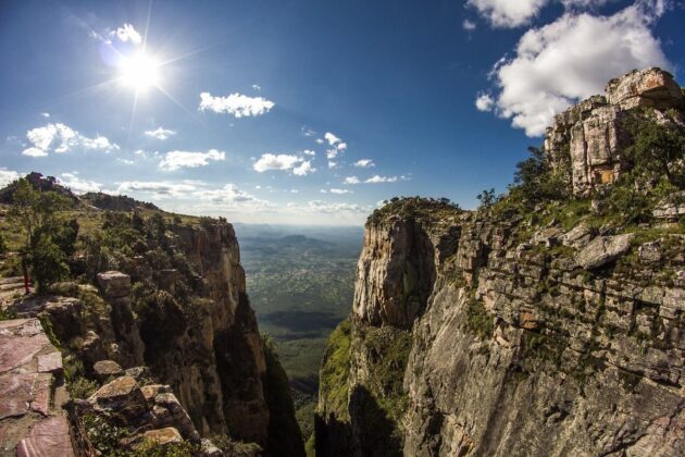 Tundavala Gap