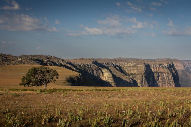 Tundavala Gap