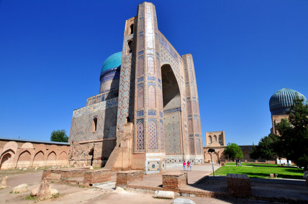 Bibi-Khanym Mosque
