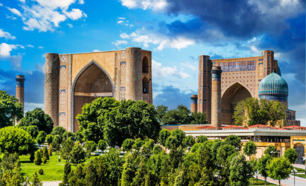 Bibi-Khanym Mosque