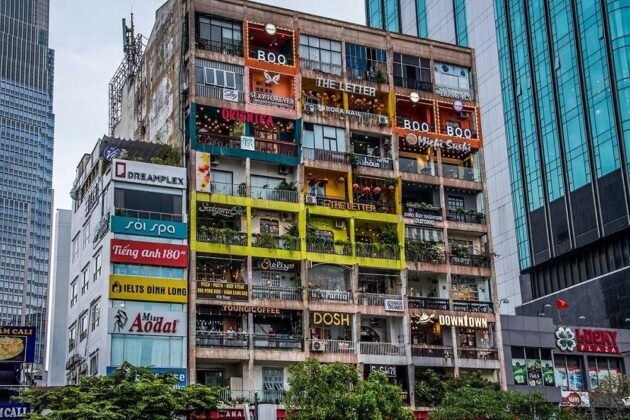 Cafe Apartments