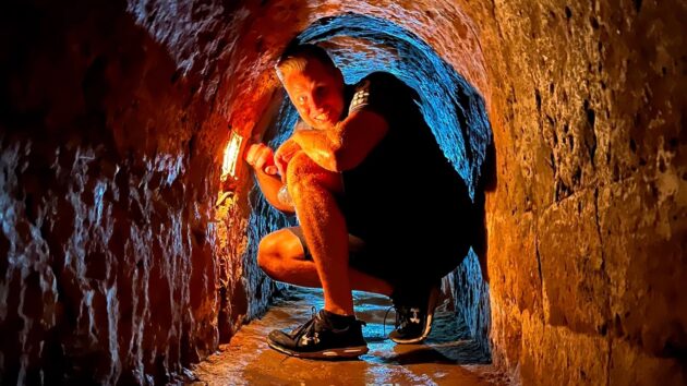 Cu Chi Tunnels