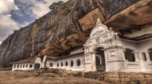 Dambulla Cave Temples