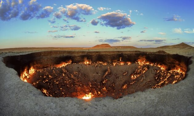 Darvaza Gas Crater
