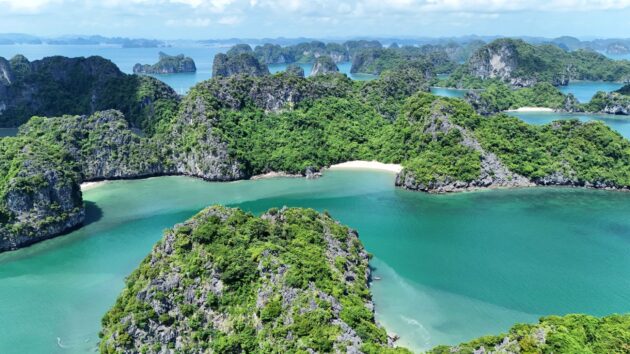 Ha Long Bay
