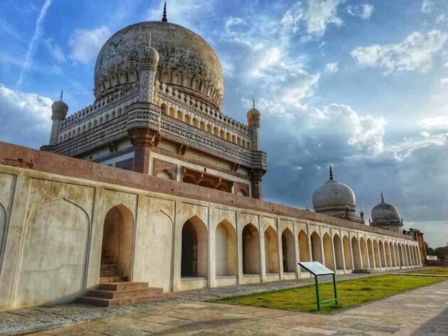 Qutub Shahi Tombs