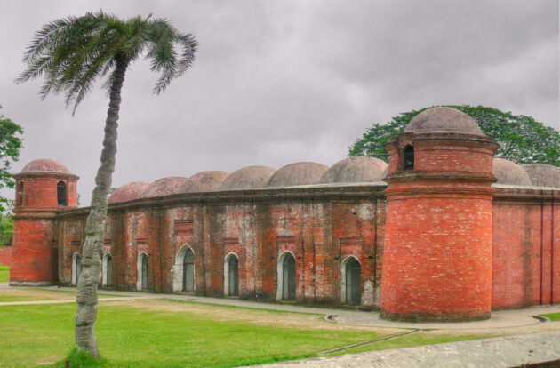 Sixty Dome Mosque