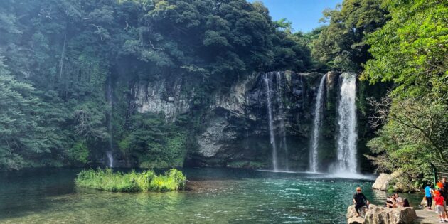 Cheonjeyeon Waterfall