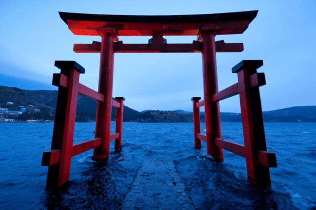 Hakone Shrine