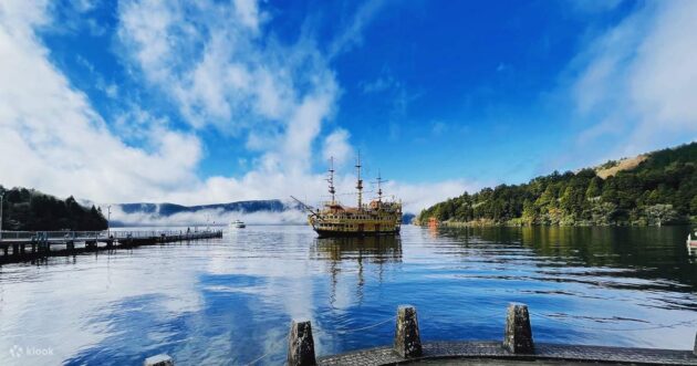 Hakone Sightseeing Cruise
