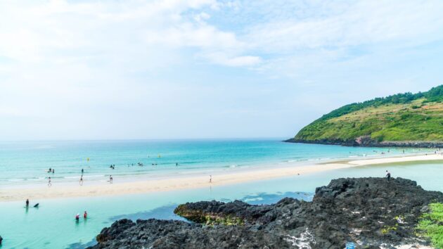 Hamdeok Beach
