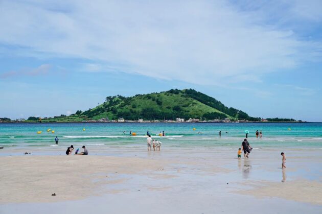 Hyeopjae Beach