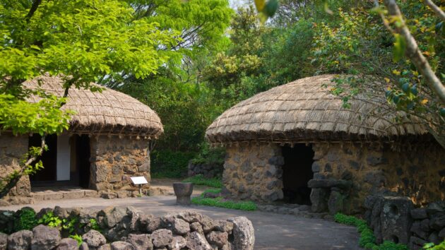 Jeju Folk Village