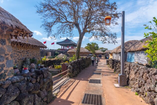 Jeju Folk Village