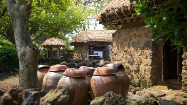Jeju Folk Village