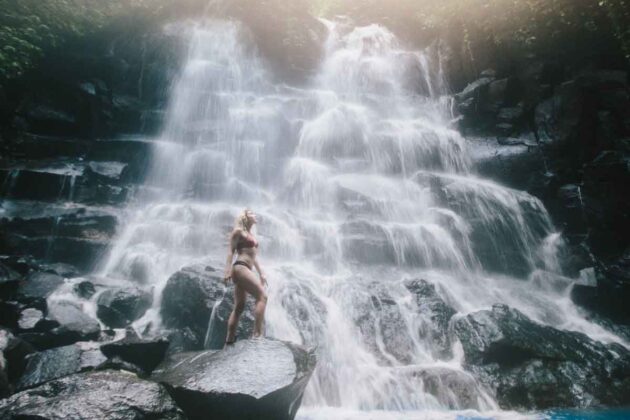 Kanto Lampo Waterfall