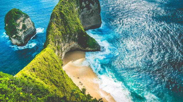 Kelingking Beach