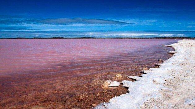 Lake Retba