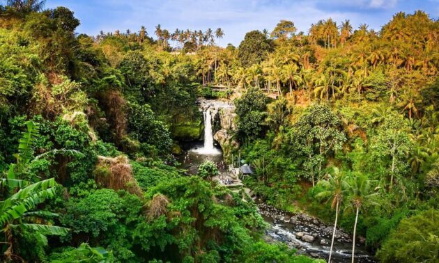 Tegenungan Waterfall