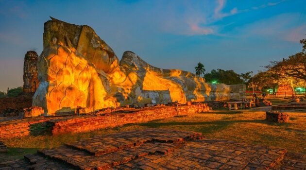 Wat Lokayasutharam