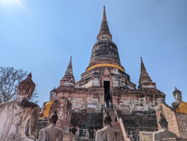 Wat Yai Chai Mongkhon