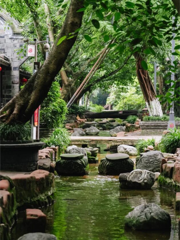 Huanglongxi Ancient Town