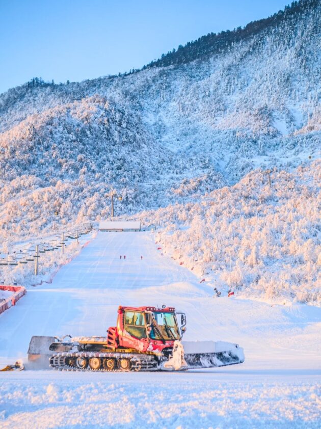 Xiling Snow Mountain