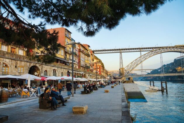 Ribeira District